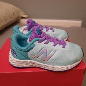 Toddler  Sneakers 8 w